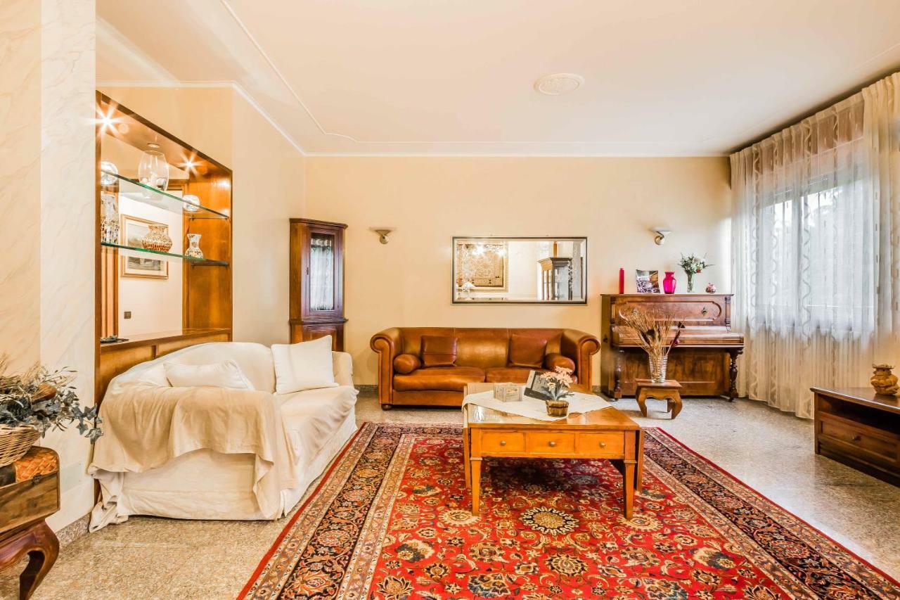 B&B Southitaly Busto Arsizio Exterior foto
